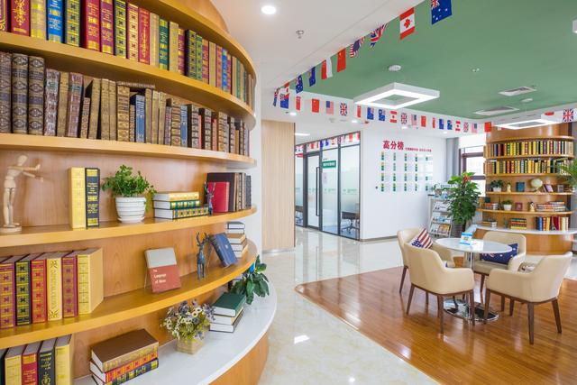 九月中发教育大厦恢弘起航，开启教育综合体新篇章